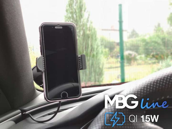 MBG line® HC33 - Support de voiture avec chargeur sans fil pour téléphones de 55 à 88 mm de largeur